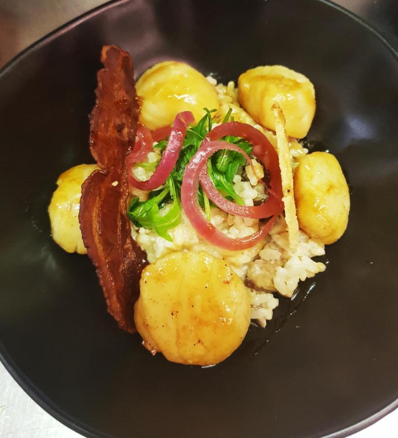 Hotel Restaurant Le Bourgneuf Morlaas 외부 사진
